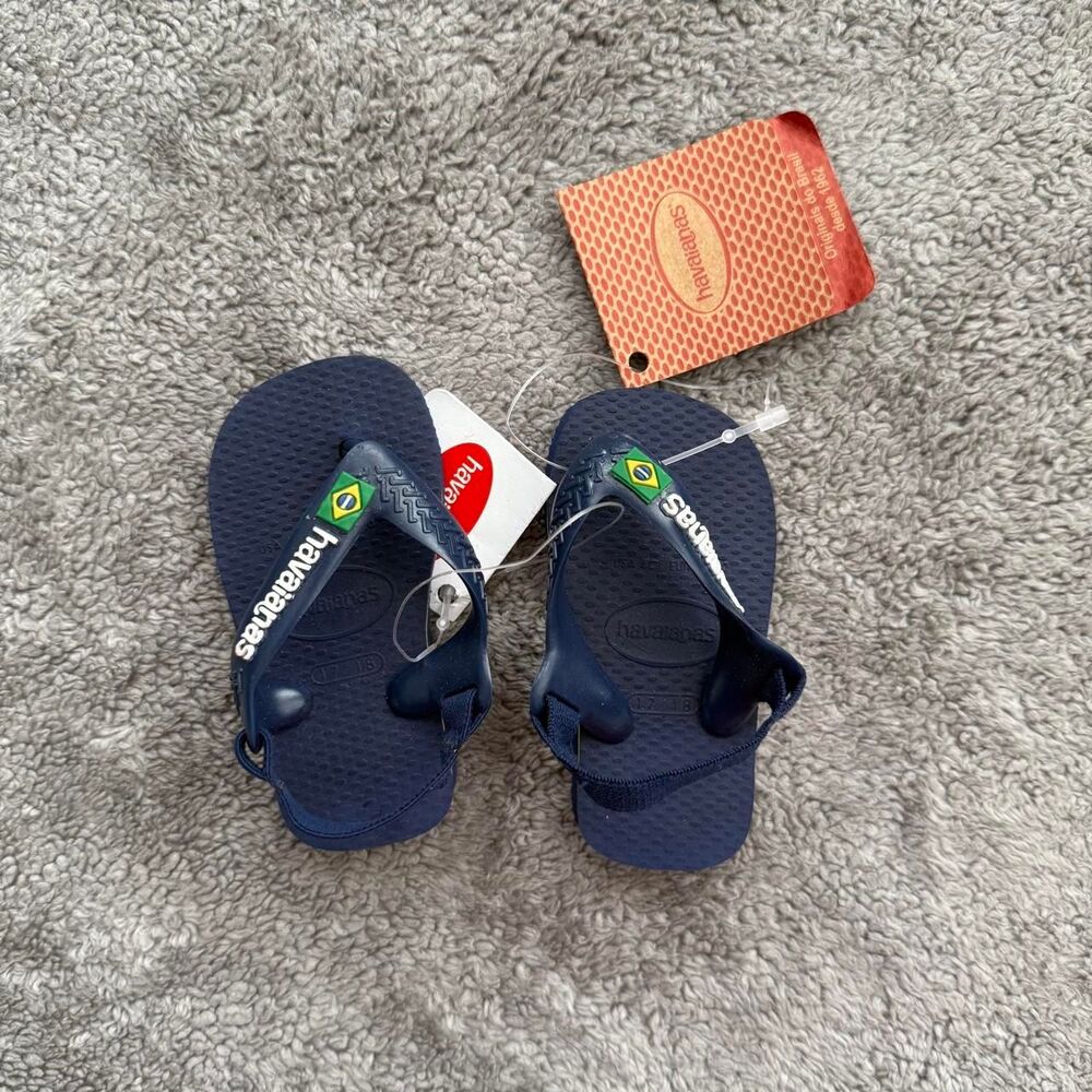 Havaianas navy blue baby flip flops